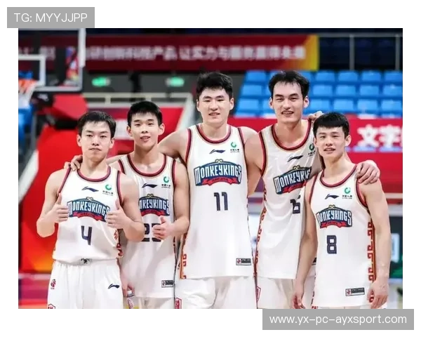 CBA球员技艺精湛，为球迷奉献惊艳表现.，cba职业球员