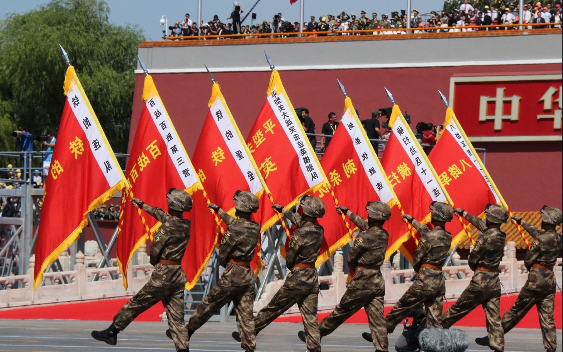 库里称球队需打出更加团队化篮球,库里尽力了队友cba